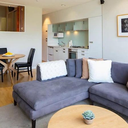 Stunning Lakeview 1 Bedroom Apartment كوينستاون المظهر الخارجي الصورة